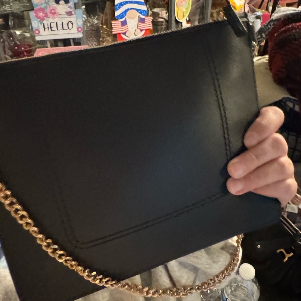 THEORY Studded Pouch In Nappa Leather crossbody bag w/ chain - Picture 2 of 2